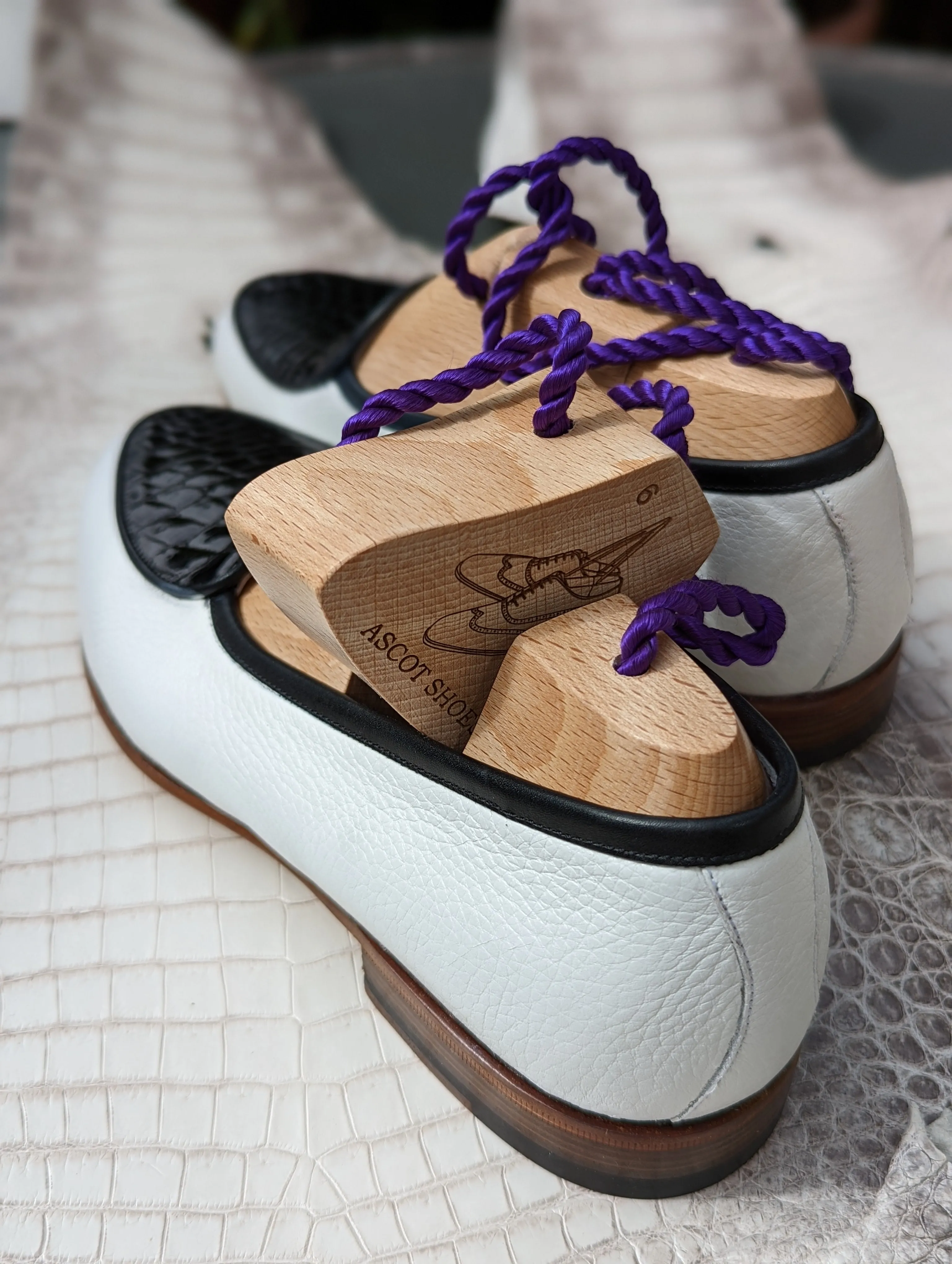 Belgian Loafer - Black crocodile & White Deer