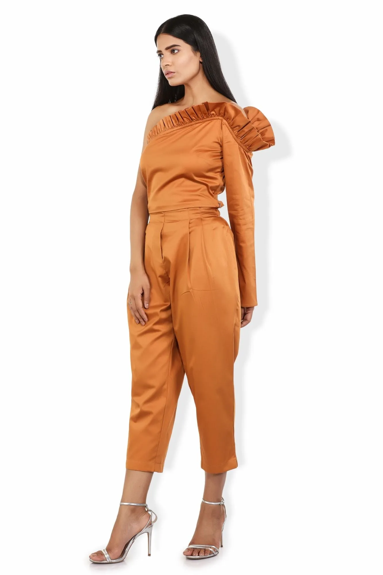 Carrot Hue Pleated Waistline Crop Pants