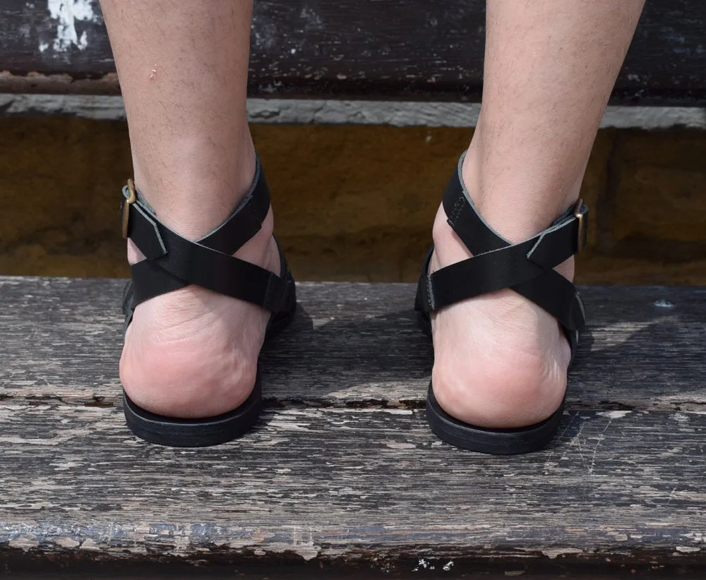 Gladiator Men Sandals/ Gift For Men/ leather sandals/ Handmade Sparta Sandals/ Men Gift/ Men black sandals/ Genuine Leather