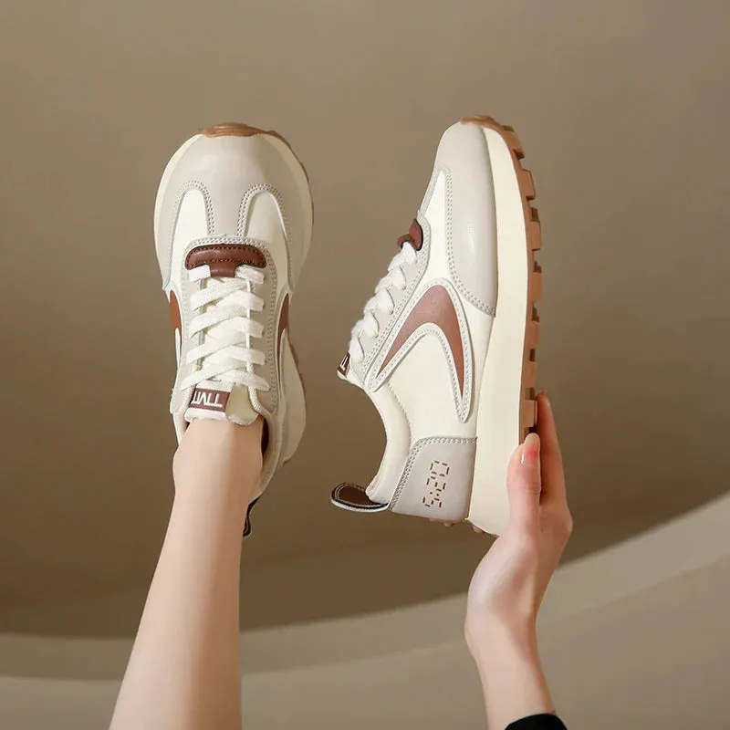 Korean-style wedge trainers - DeFlorance™